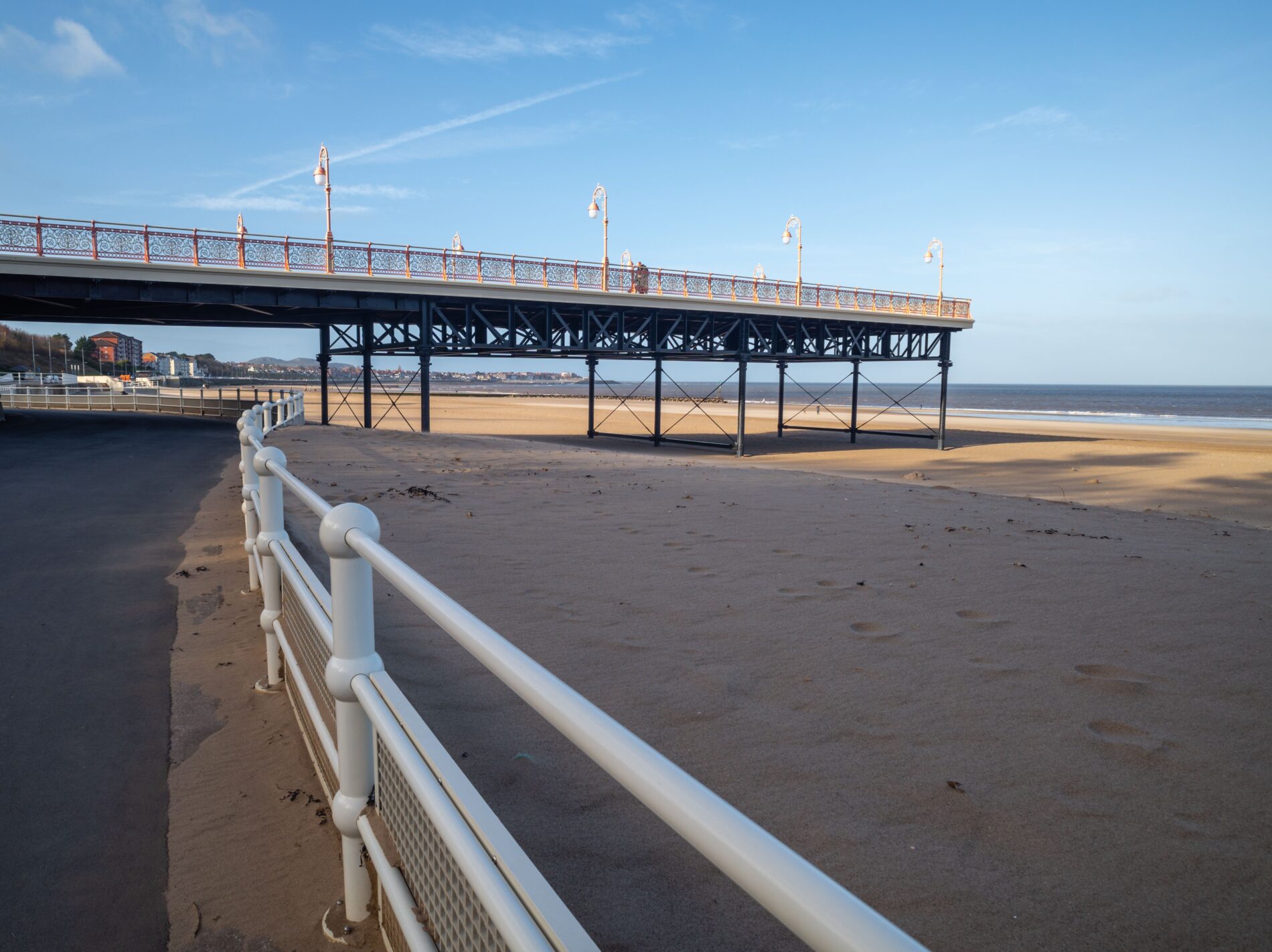 colwyn bay beach